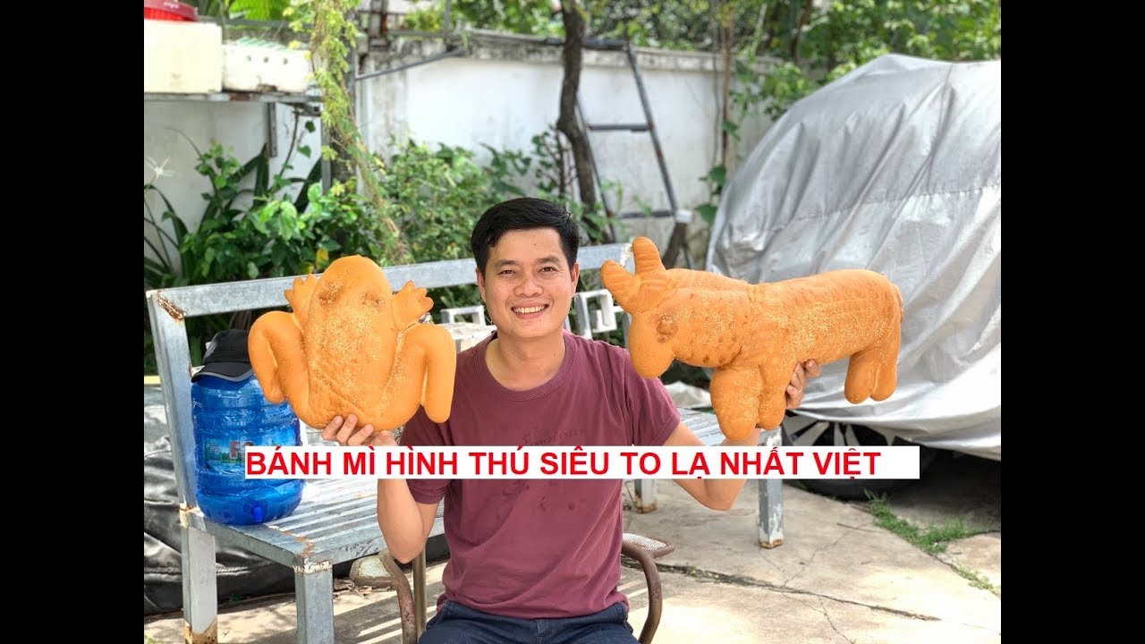 Bánh mì hình thú siêu to lạ kỳ nhất Việt Nam